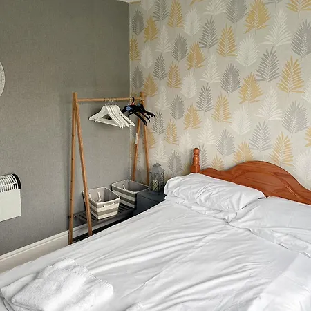 13 The Glade, Penstowe Holiday Park, Kilkhampton, Bude, Cornwall Chalet Bude
